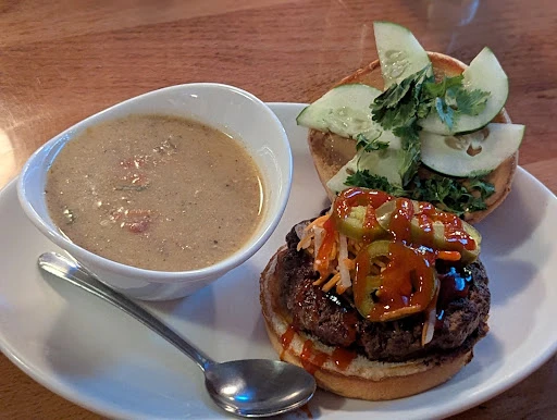 Lucky's Taproom & Eatery photo 7